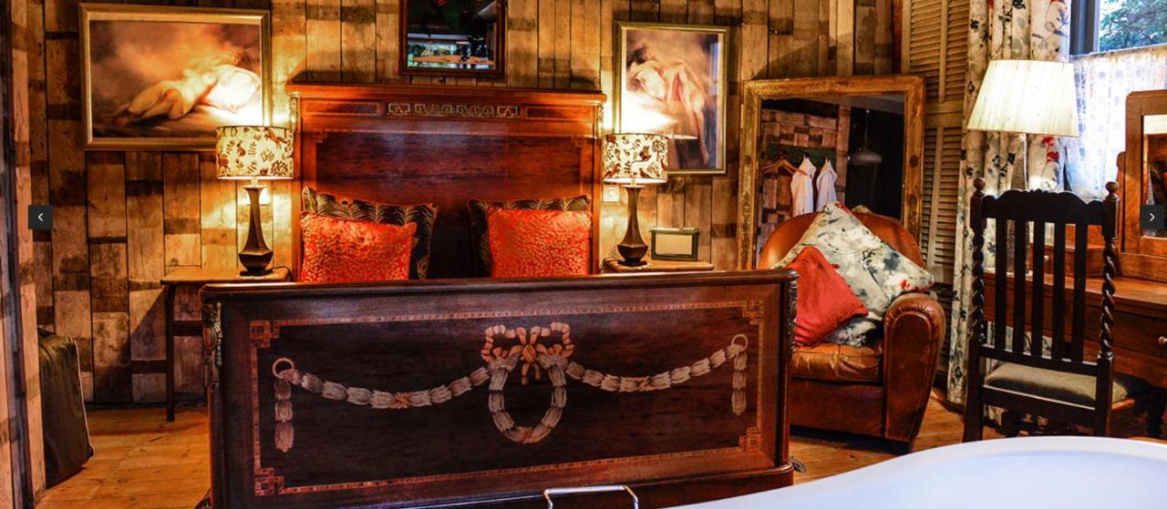 Roebuck Inn Mobberley Buitenkant foto